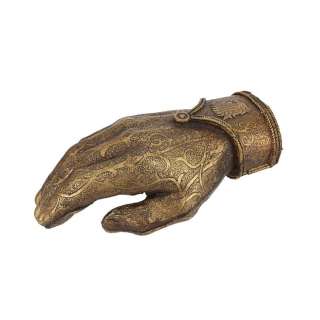 GAME OF THRONES (T.V. SERIES, 2011-2019) - Lot #130 : Jaime Lannister‘s (Nikolaj Coster-Waldau) Prosthetic Hand