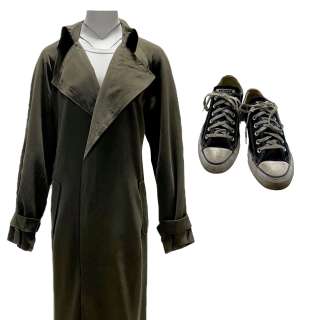 Shining Girls Kirby Elisabeth Moss Screen Worn Button-Front Coat, Short Sleeve Shirt, Zip-Front Pants & Lace-Up Shoes Ep 101 | VIP Fan Auctions