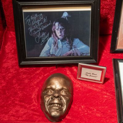 Lot 1081 - Linda Blair Life Mask for The Exorcist | misc / divers