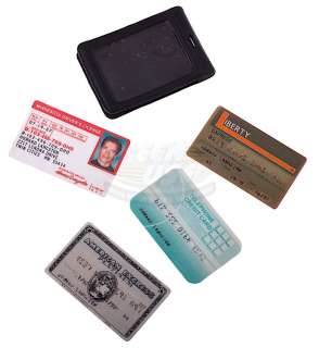 Jingle All The Way - Howard’s License & Cards (Arnold Schwarzenegger) | ScreenUsed