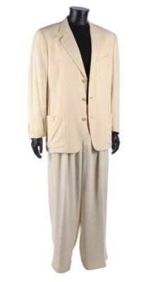 THE BIRDCAGE (1996) - Lot #559 : Armand Goldman‘s (Robin Williams) White Suit