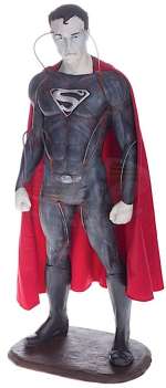 Superman: Flyby - Superman/Bizarro Maquette | ScreenUsed