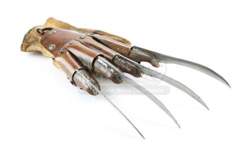 FREDDY VS. JASON (2003) - Lot 178 - Freddy Krueger‘s (Robert Englund) Test-Fitting Glove