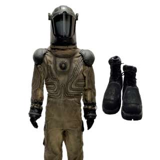 Snowpiercer Andre Layton Screen Worn Stunt Double Breachsuit, Helmet , Collar, Gloves & Boots Ep 404 | VIP Fan Auctions