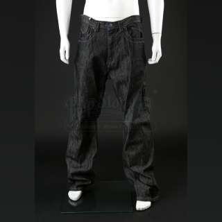 Breaking Bad | Jesse Pinkman’s (Aaron Paul) “Mandala” Yellow Icons T-Shirt and Black Warm-Up Lot | Propstore