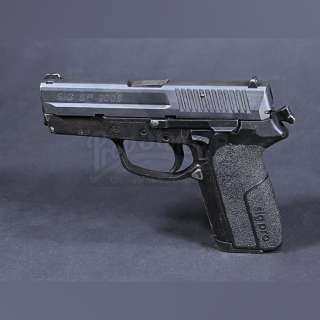 THE BOURNE IDENTITY (2002) - Lot 71 - Jason Bourne‘s (Matt Damon) Deposit Box Pistol