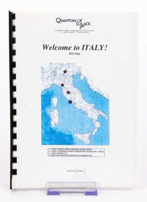 Lot 2330 - James Bond 007 - Quantum Of Solace Cast & Crew Guidebook - 46 Pages 15x21cm. | Ewbank’s