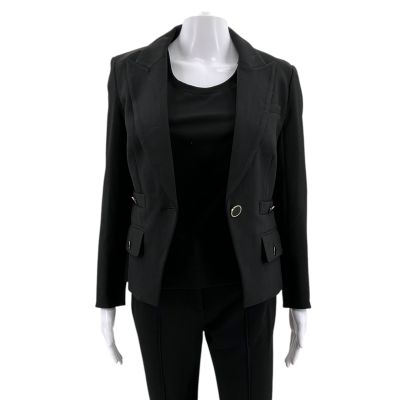 Lot 200: Poker Face Season 2 Beatrix Hasp (Rhea Perlman) Production Worn Blazer, Tank Top & Pants Ch 4 Ep 203 | VIP Fan Auctions