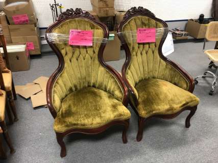 "The Horror Show" Hero’s House - Set of 1950s arm chairs | Direct Liquidation