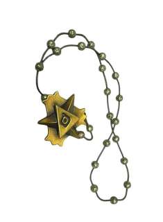 Lot 122 - Hellboy (2004) - Corpse Reanimating Amulet (High End Replica)