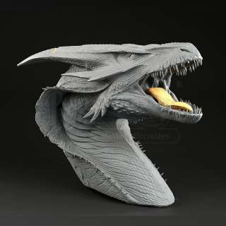 REIGN OF FIRE (2002) - Lot 118 - Female Dragon Reference Head
