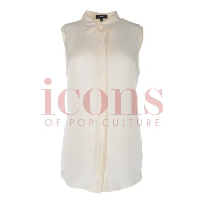 Lot 30 - Better Call Saul (TV) – Kim Wexler’s (Rhea Seehorn) Blouse – 61-31 | Icons of Pop Culture