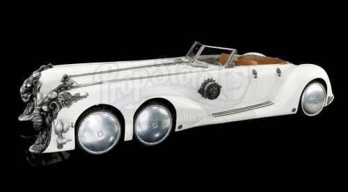 THE LEAGUE OF EXTRAORDINARY GENTLEMEN (2003) - Lot 465 - Captain Nemo‘s (Naseeruddin Shah) Nautilus Model Miniature Car