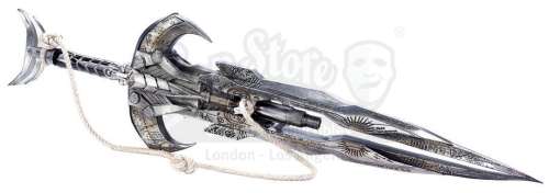 TRANSFORMERS: AGE OF EXTINCTION (2015) - Lot 835 - Cade Yeager‘s (Mark Wahlberg) Sword Rifle