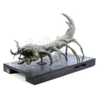 THE THING (2011) - Lot 1286 - Edvard Arm Centipede Scanning Maquette