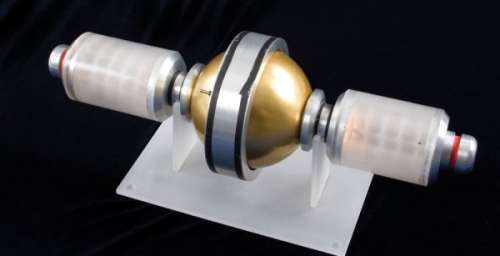 Lot 1423 - Illuminating Electro Plasma System Relay - ST Voyager