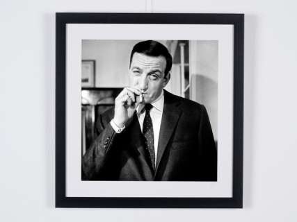 Les Tontons Flingueurs 1963 - Lino Ventura As « Fernand Naudin » | Les Tontons flingueurs 1963 - Lino Ventura as « Fernand Naudin » - Fine Art Photography - Luxury Wooden Framed 70X50 cm - Limited Edition Nr 04 of 30 - Serial ID 19092 - - Original Certificate (COA), Hologram Logo Editor and QR Code | Catawiki