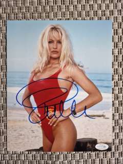 Baywatch | Baywatch - Signed by Pamela Anderson (CJ Parker), with Autograph COA | Catawiki