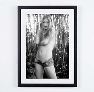 Brigitte Bardot 1949 | Brigitte Bardot 1949 - Fine Art Photography - Luxury Wooden Framed 70X50 cm - Limited Edition Nr 01 of 30 - Serial ID 16849 - Original Certificate (COA), Hologram Logo Editor and QR Code | Catawiki