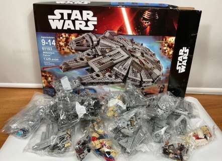 LEGO - Millenium falcon - 2020+ | Catawiki