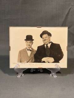 Original Stan Laurel Autograph, signed in 1954 in Ventimiglia, Italy - Postcard - Postcard | Catawiki