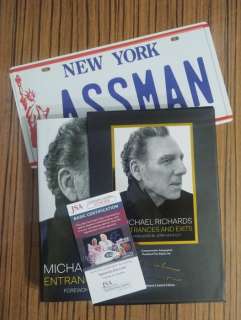 Seinfeld - Michael Richards (Kramer) - Entrances and Exits (Signed by the Author) & Seinfeld Prop - 2024 | Catawiki