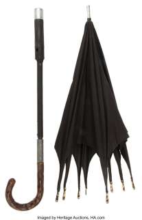 Danny DeVito "Oswald Cobblepot/Penguin" umbrella machine gun prop from Batman Returns....