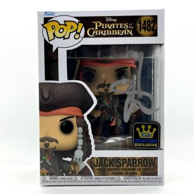 Pirates of the Caribbean - Signed by Johnny Depp (Captain Jack Sparrow) | Catawiki