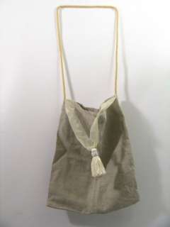 Lot 809 - Mirror Mirror Snow White (Lily Collins) Bag