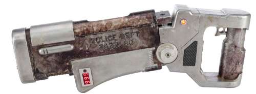 THE FIFTH ELEMENT (1997) - Lot #156 : Light-Up Police Blaster Shroud