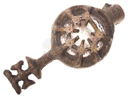 Tales from the Crypt Presents: Demon Knight - Stunt Ancient Demon Key | ScreenUsed