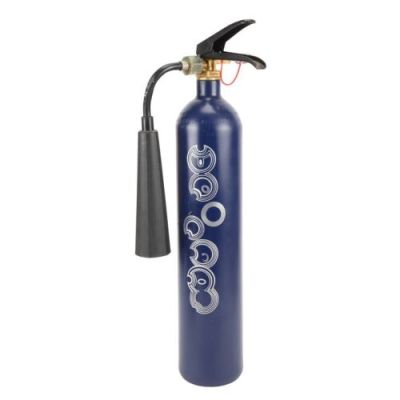 DOCTOR WHO (TV SERIES, 2005-2022) - Lot #67 : Eleventh Doctor‘s (Matt Smith) Fire Extinguisher