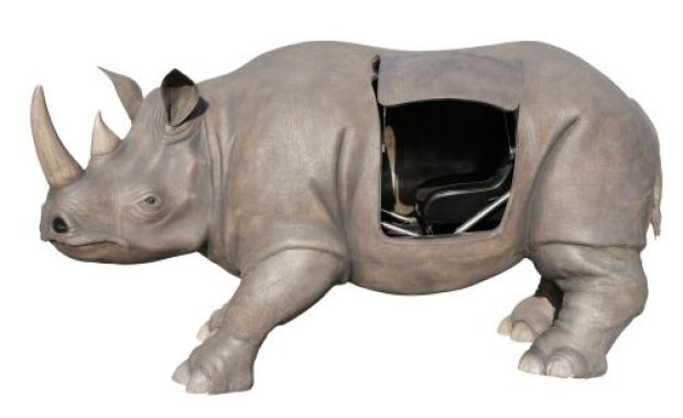 Ace Ventura: When Nature Calls (1995) | Planet Hollywood Collection: Ace Ventura’s (Jim Carrey) Oversized Mechanical "Butt Birth" Rhino | Propstore