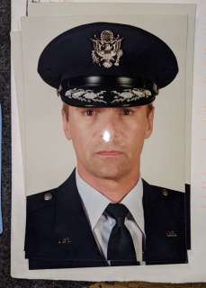 Stargate SG-1 On Set Promotional Photographs of Richard Dean Anderson | Direct Liquidation