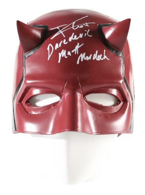 Charlie Cox as Daredevil in Daredevil (JSA) Signed Prop Replica Helmet with Character Name Initials & Quote | SWAU