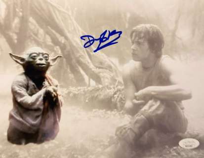 Star Wars | Star Wars - Deep Roy "Yoda" - Autograph, Photography, Signed, with Coa | Catawiki