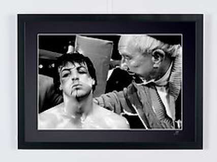 "Rocky" 1976 -9 Sylvester Stallone and Burgess Meredith. - Fine Art Photography - Luxury Wooden Framed 70X50 cm - Limited Edition Nr 01 of 30 - Serial ID 16922 - Original Certificate (COA), Hologram Logo Editor and QR Code | Catawiki