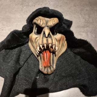 Very rare 1977 fang Face mask from "be something studios" - Be something Studios | Catawiki