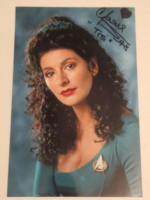 Star Trek Autogramm Marina Sirtis Deanna Troi aus Star Trek TNG Orginal signiert | Catawiki