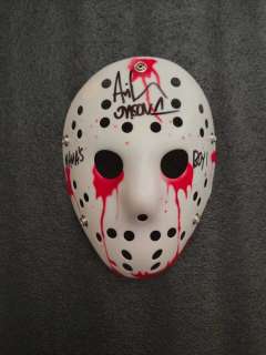 Friday the 13th - Signed Bloody Jason Mask – Ari Lehman (First Jason) “Mama’s Boy” – Beckett Witnessed | Catawiki