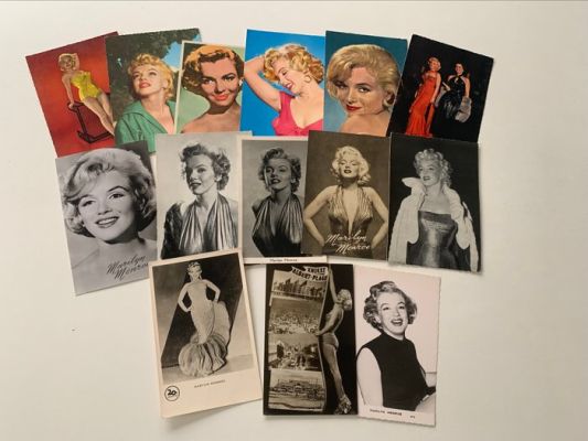 Marilyn Monroe - Nice selection of vintage early postcards | Catawiki