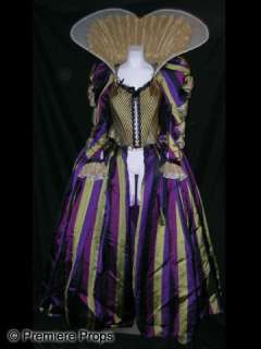 Lot 359 - Mardi Gras Queen‘s (Carmen Electra) Hero Dress