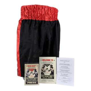 SOUTHPAW (2015) - Lot #1539 : Billy "The Great" Hope‘s (Jake Gyllenhaal) Boxing Shorts and Ephemera