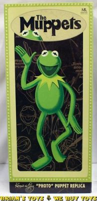 Master Replicas The Muppets Kermit the Frog "Photo" Puppet Replica NR