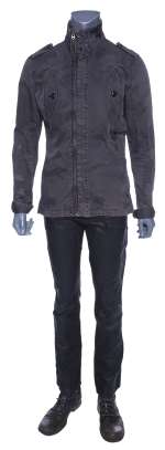 TOTAL RECALL - Douglas Quaid‘s (Colin Farrell) Costume