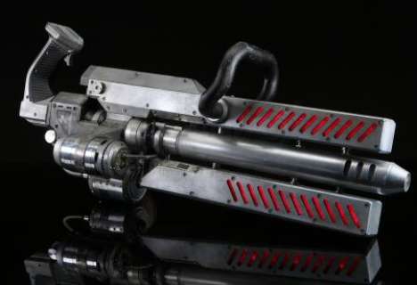 Terminator Genisys | Metal Terminator Light-Up Plasma Minigun | Propstore