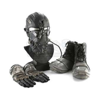 Spectral | DARPA Armor Helmet, Gloves, and Boots | Propstore