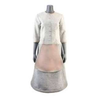 THE UMBRELLA ACADEMY - Grace Hargreeves‘s (Jordan Claire Robbins) Season 3 Costume