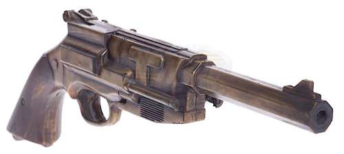 Serenity - Mal’s Pistol (Nathan Fillion) | ScreenUsed