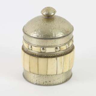 Gladiator (2000) A lidded pot used in set dressing on the Ridley Scott classic, 14 cm. | Ewbank’s